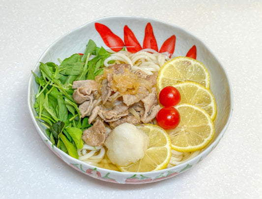 夏バテ予防・疲労回復に、豚生姜焼きビタミン麺!
